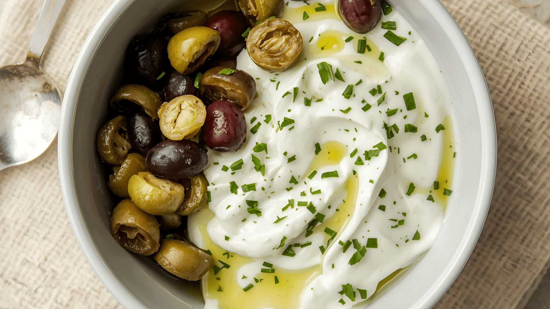 greek yogurt bowl