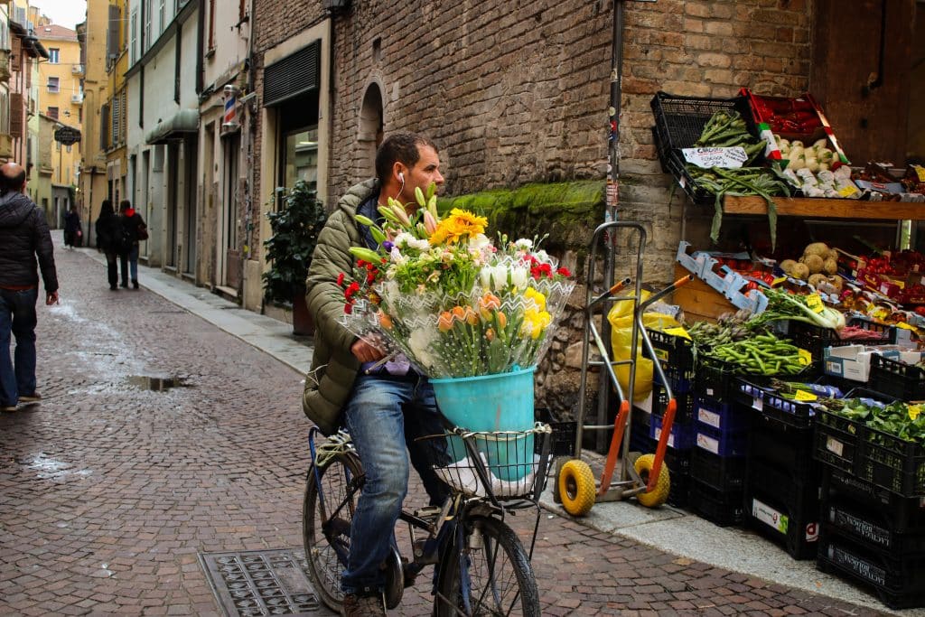 Ways You Can Choose the Best Flower Delivery Services in Houston