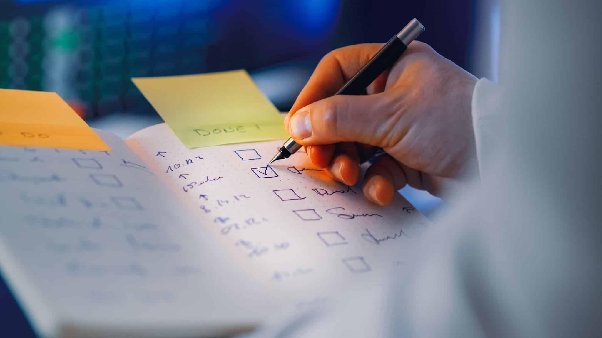 The Complete Sanitation Checklist for Food Service Businesses: A 2026 Guide